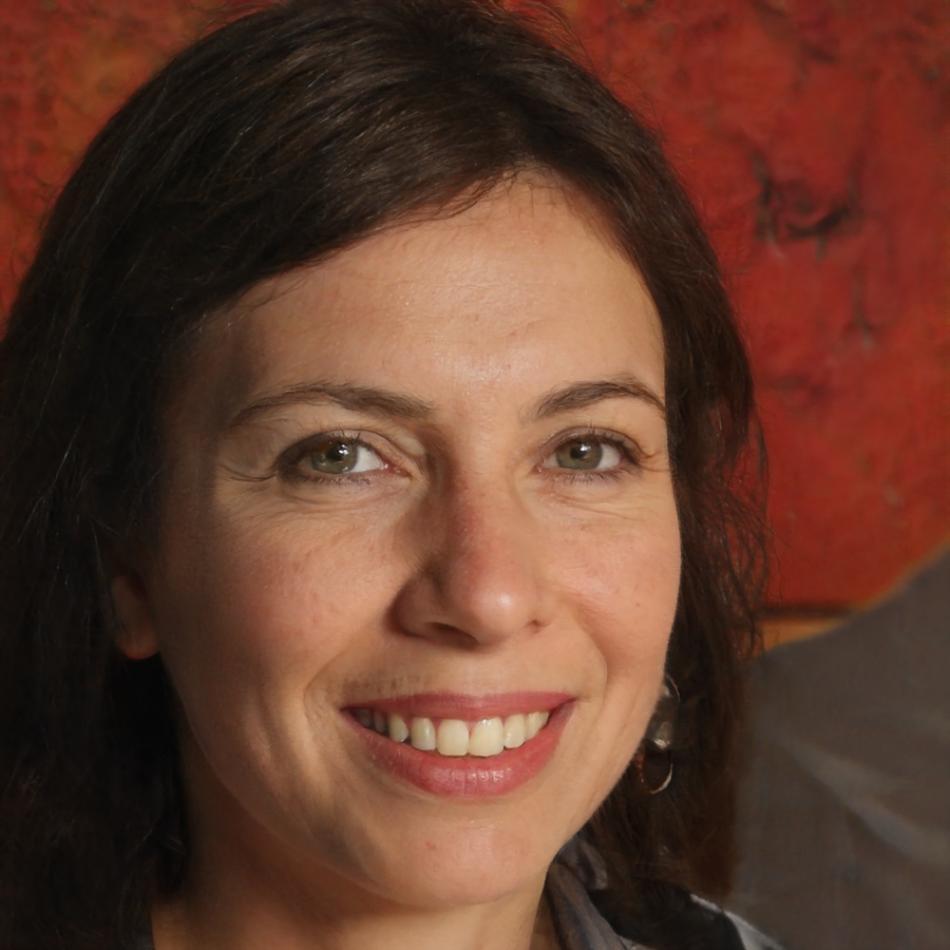 Dr. Evelyn Kazantzis, Senior Finance Education Specialist